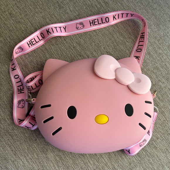 Hello Kitty Other - Hello Kitty Crossbody Purse